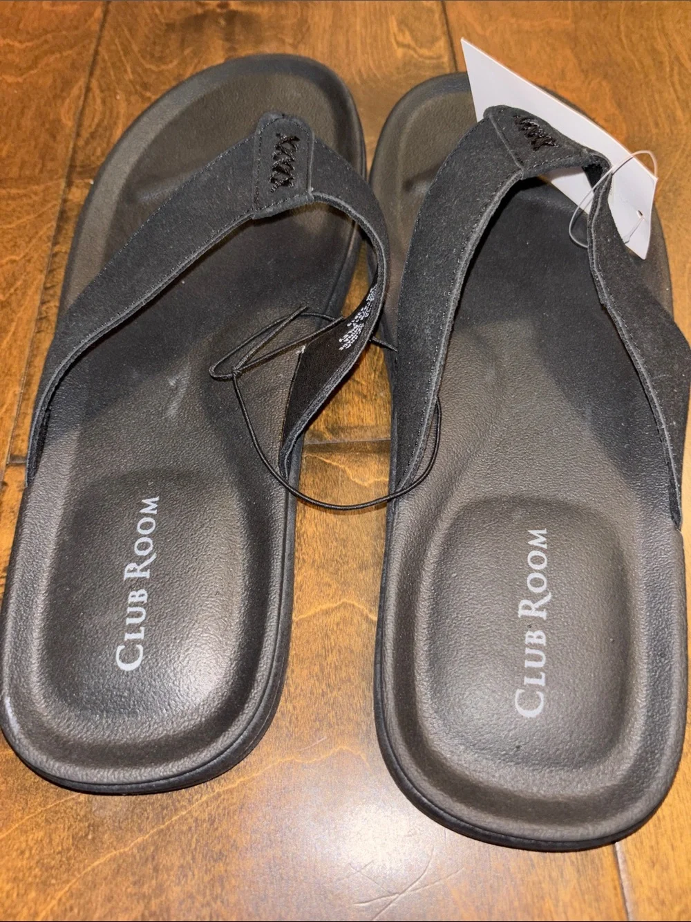 Club Room Men's Padded Riley Flip-Flops in Black